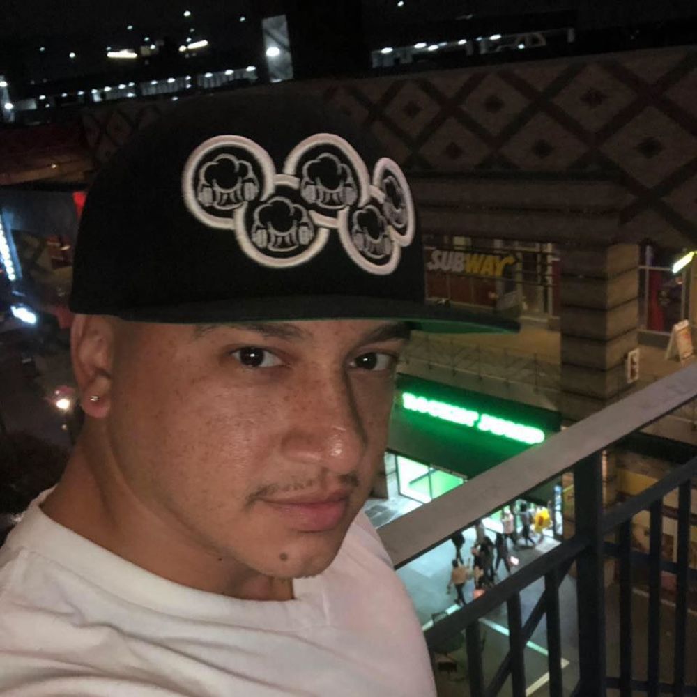 Meet your Posher, Michael